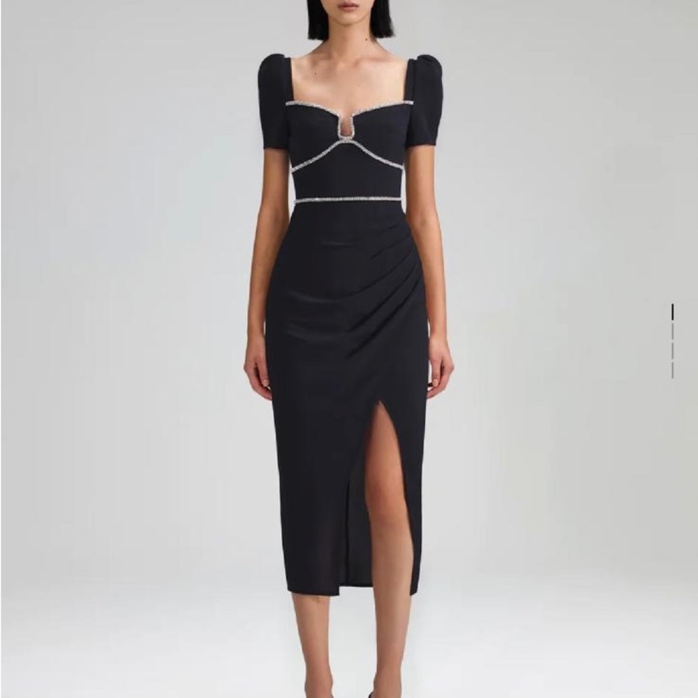 Self Portrait BLACK CREPE DIAMANTE
MIDI DRESS